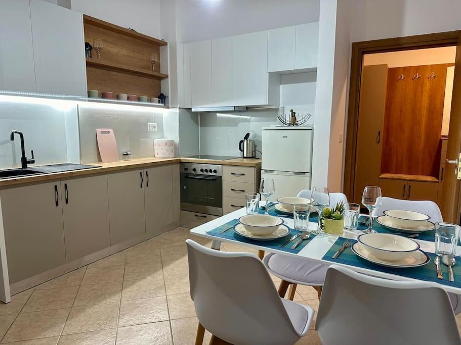Apartament City Beach Apartment Durrës